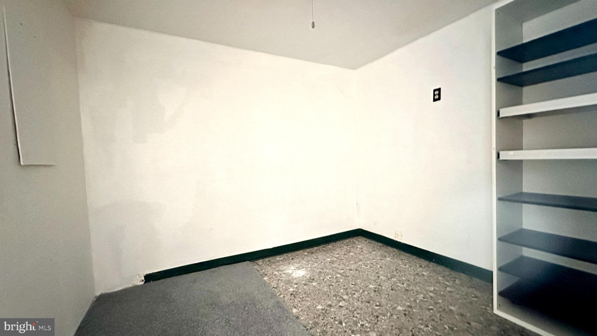 3423 Santee Road Nottingham, MD 21236 - Photo 27 of 30 a big room with closet