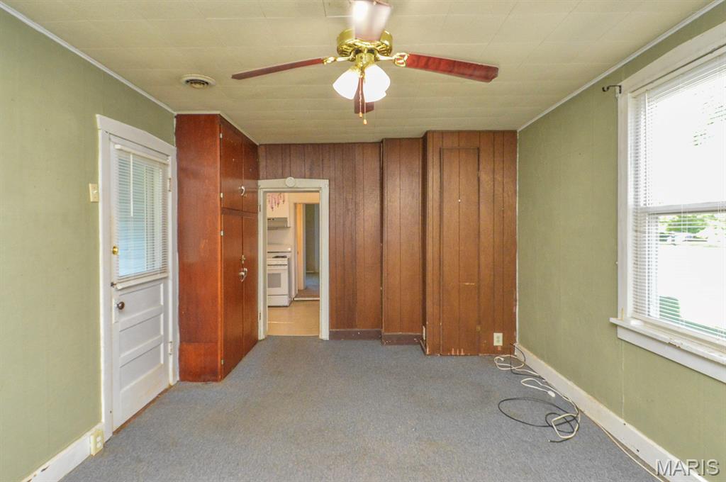 1319 Eisenhower Road Mascoutah, IL 62258 - Photo 9 of 12