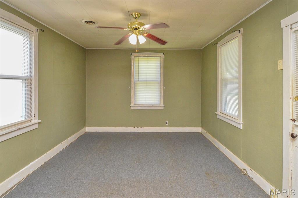 1319 Eisenhower Road Mascoutah, IL 62258 - Photo 10 of 12