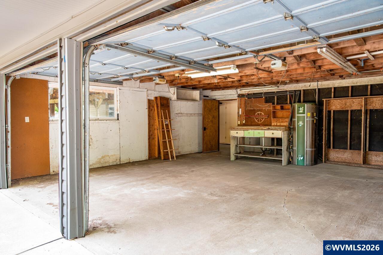 31359 Bryant Way Southwest Albany, OR 97321 - Photo 46 of 50 a view of empty room with wooden walls
