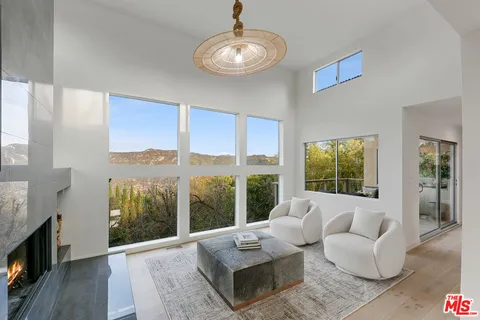 $2,550,000 | 1876 Lookout Road, Malibu, CA 90265