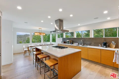$2,550,000 | 1876 Lookout Road, Malibu, CA 90265
