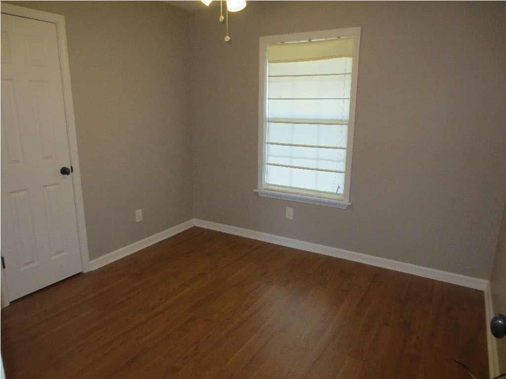 2374 Harahan Road Pearl, MS 39208 - Photo 12 of 17 Guest Bedroom # 1