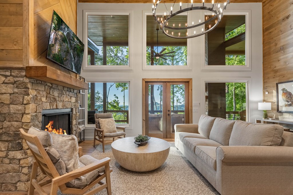 2 Grand Vista Drive Blue Ridge, GA 30513 - Photo 5 of 57