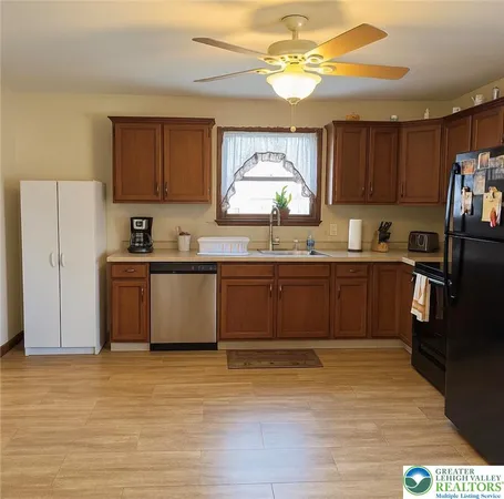 $530,000 | 409 Warner Drive, Saylorsburg, PA 18353