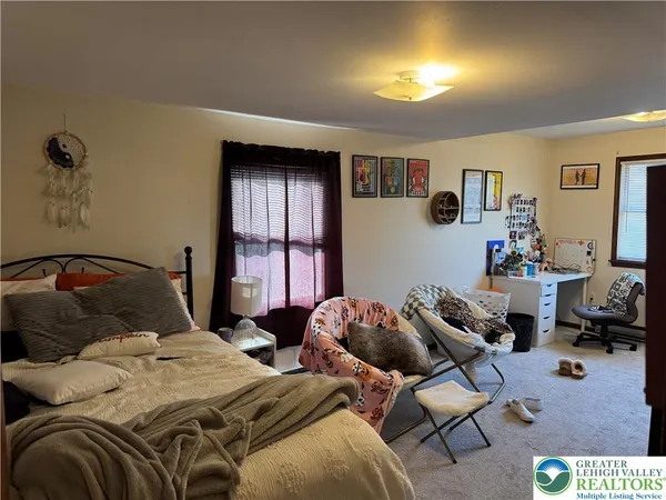 $530,000 | 409 Warner Drive, Saylorsburg, PA 18353