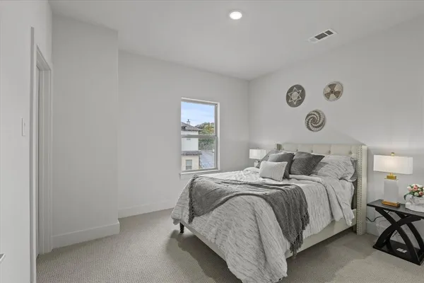 $460,000 | 436 Waterscape Drive, Unit 1443, Hickory Creek, TX 75065