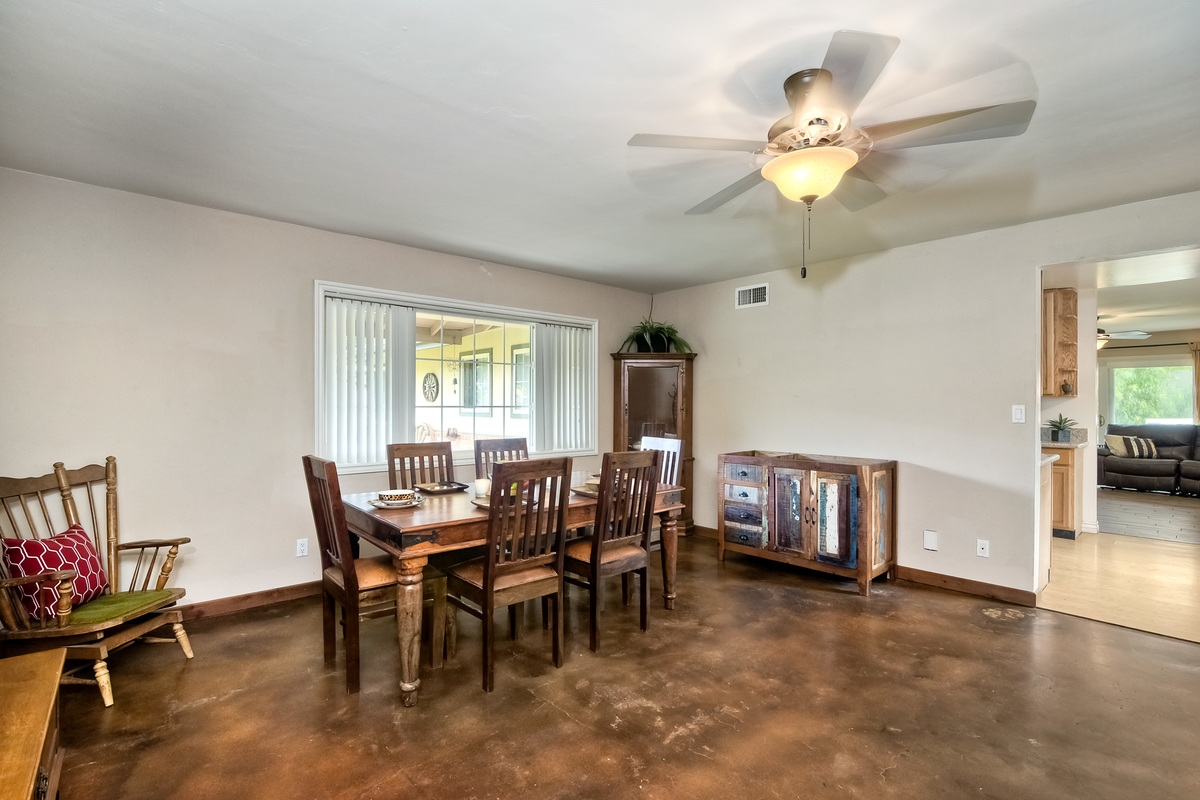 9893 Hawley Road El Cajon, CA 92021 - Photo 12 of 20 Gallery Image 12