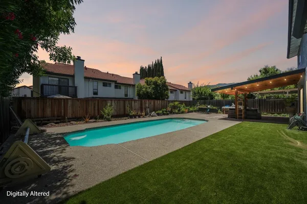 $1,000,000 | 760 West 9th Street, Gilroy, CA 95020