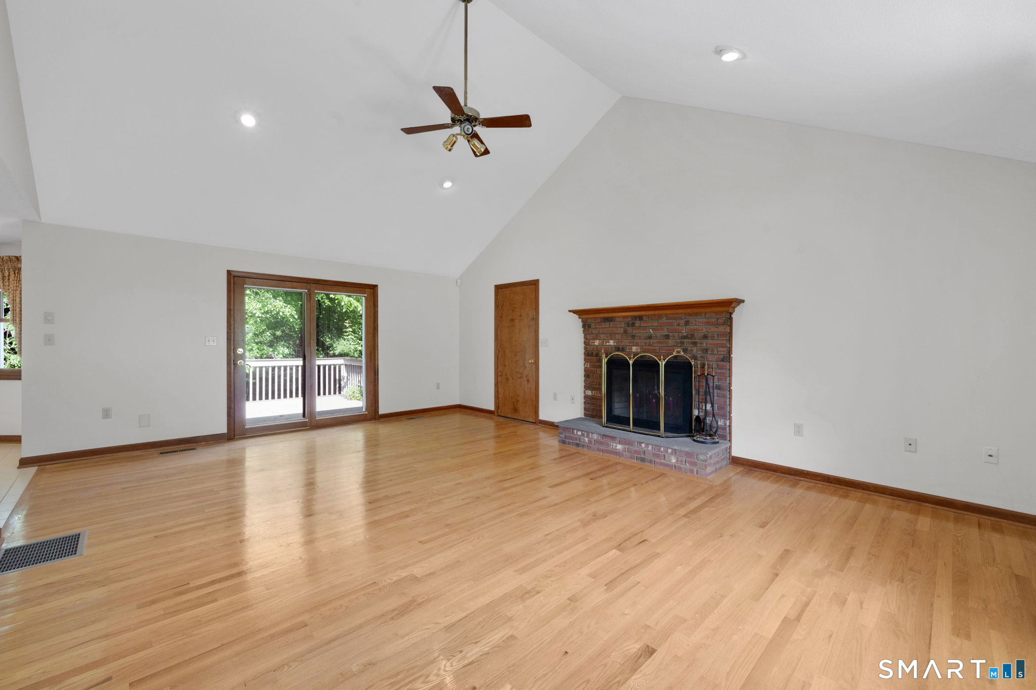 23 A Country Way Wallingford, CT 06492 - Photo 23 of 36