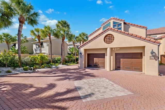 $1,950,000 | 740 Pinellas Bayway South, Tierra Verde, FL 33715