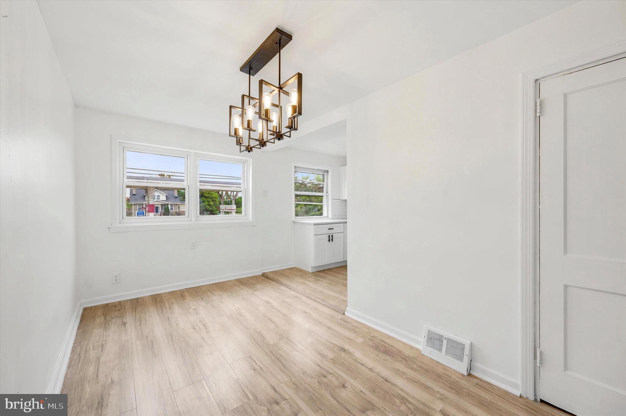 6451 Akron Street Philadelphia, PA 19149 - Photo 7 of 25
