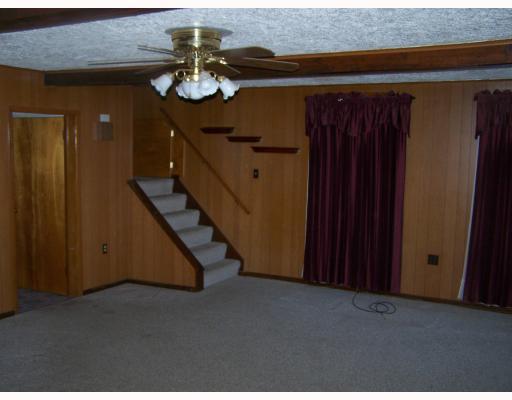 2910 Roland Baldwin, PA 15227 - Photo 6 of 10 Living Room. Another view of the open living room!