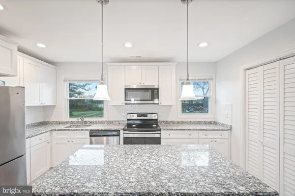 $1,800 | 6339 Old Plank Road, Fredericksburg, VA 22407