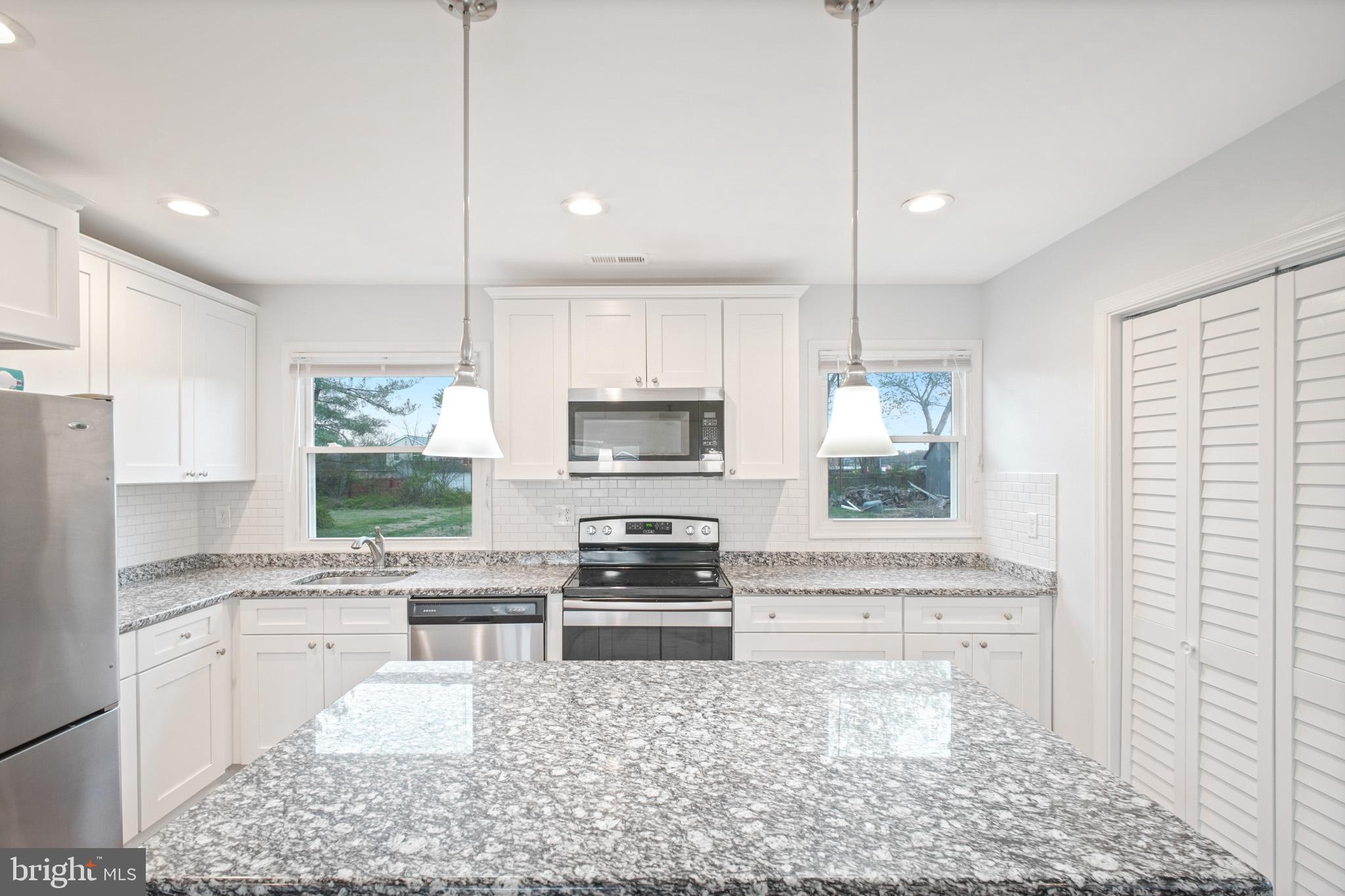 6339 Old Plank Road Fredericksburg, VA 22407 - Photo 13 of 34