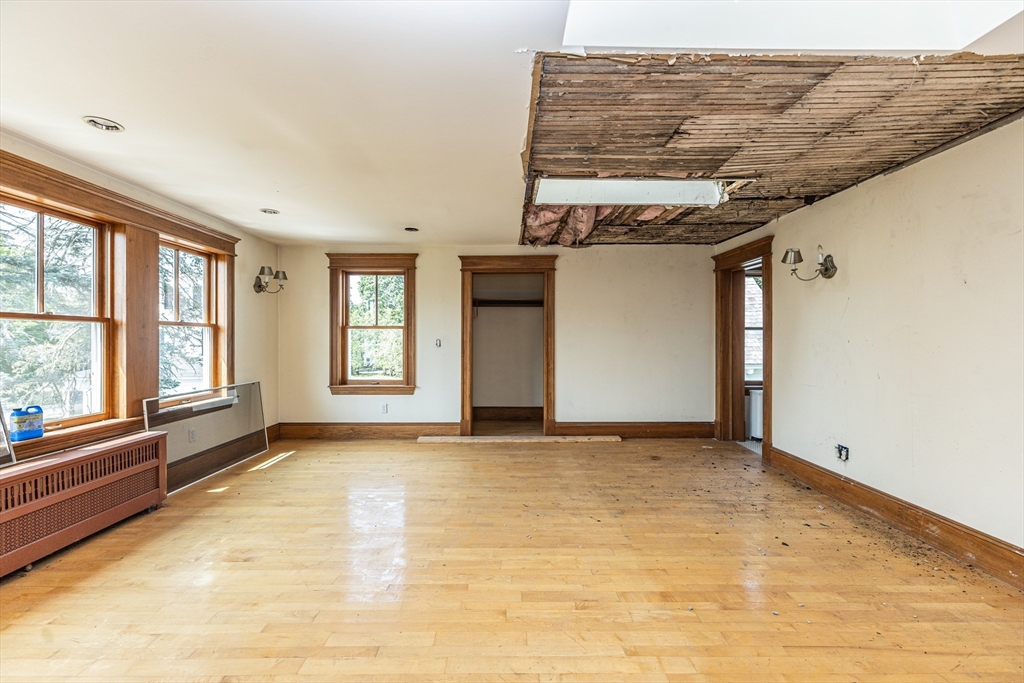 29 Gorham Street Chelmsford, MA 01824 - Photo 31 of 42 a view of an empty room with a window