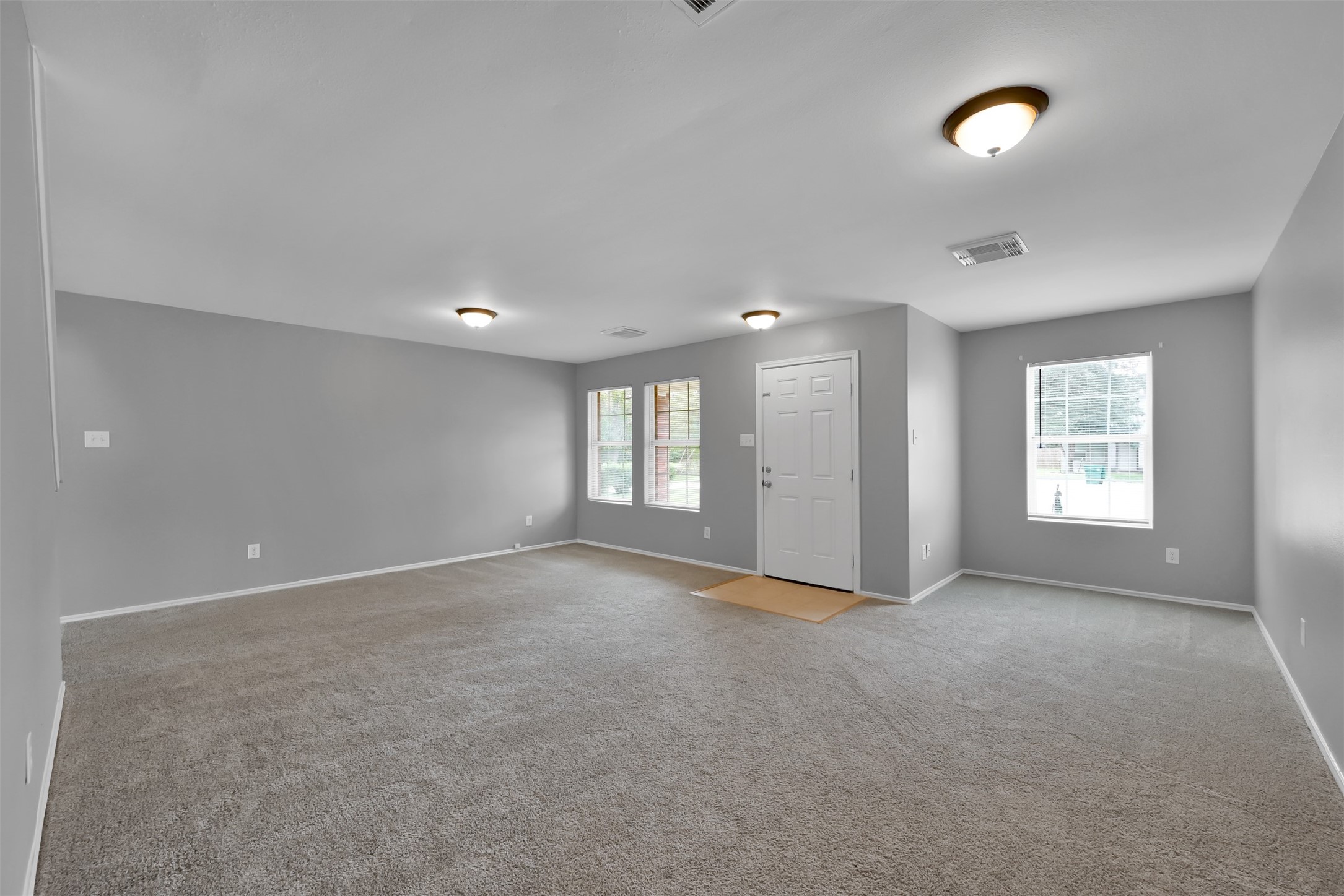502 Birch Cluster Court Conroe, TX 77301 - Photo 6 of 29