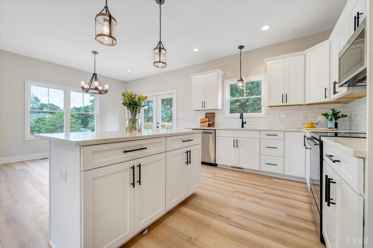 3105 Sunnymeade Road Rustburg, VA 24588 - Photo 11 of 31 Gallery Image 11