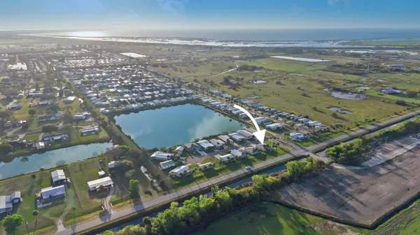 $319,900 | 4321 Southwest 15th Way, Okeechobee, FL 34974