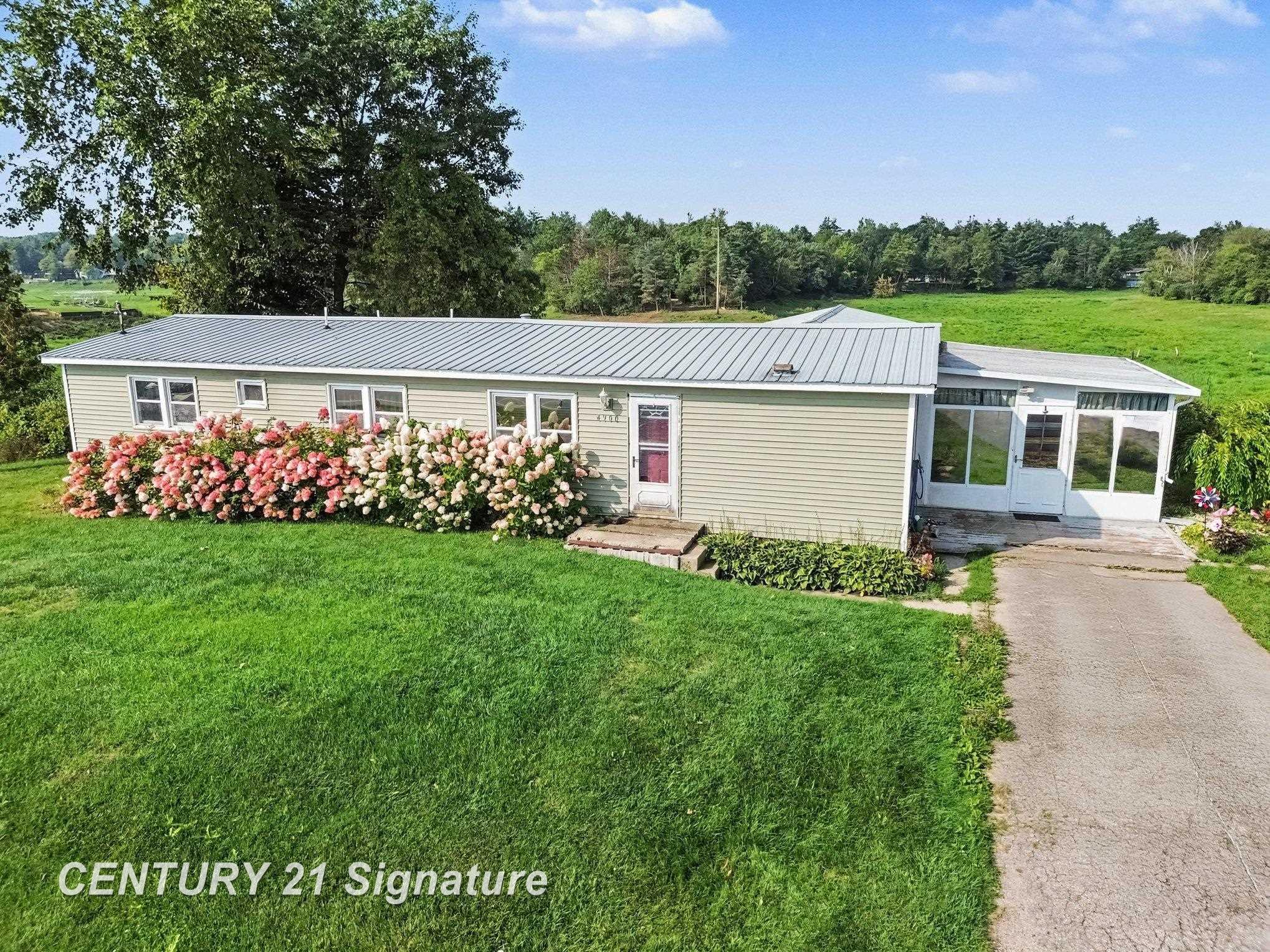4900 Dundas Road Beaverton, MI 48612 - Photo 29 of 31 50220552-e26b3d91-aa23-4817-af7a-272ef5b94c87.JPG