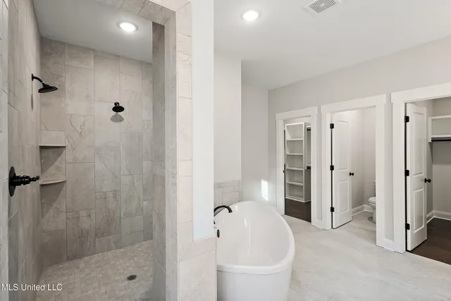 $415,900 | 448 Wells Drive, Hernando, MS 38632