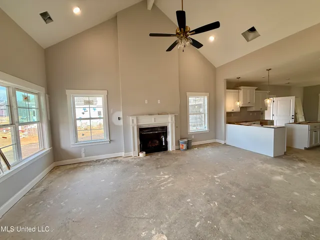 $415,900 | 448 Wells Drive, Hernando, MS 38632