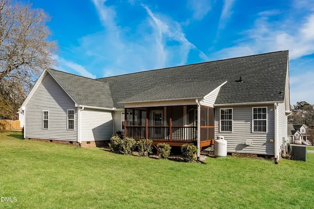 $2,325 | 47 Billet Court, Benson, NC 27504