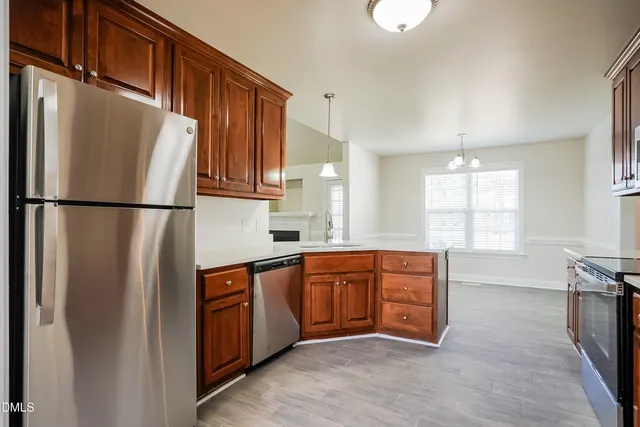 $2,325 | 47 Billet Court, Benson, NC 27504