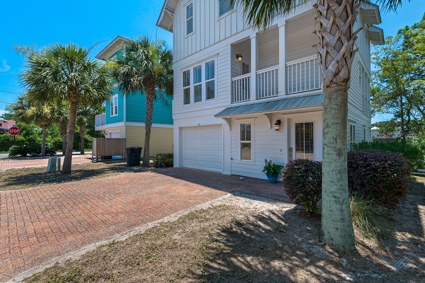 15 Seaspring Cove Santa Rosa Beach, FL 32459 - Photo 3 of 43 a front view of a house with a yard