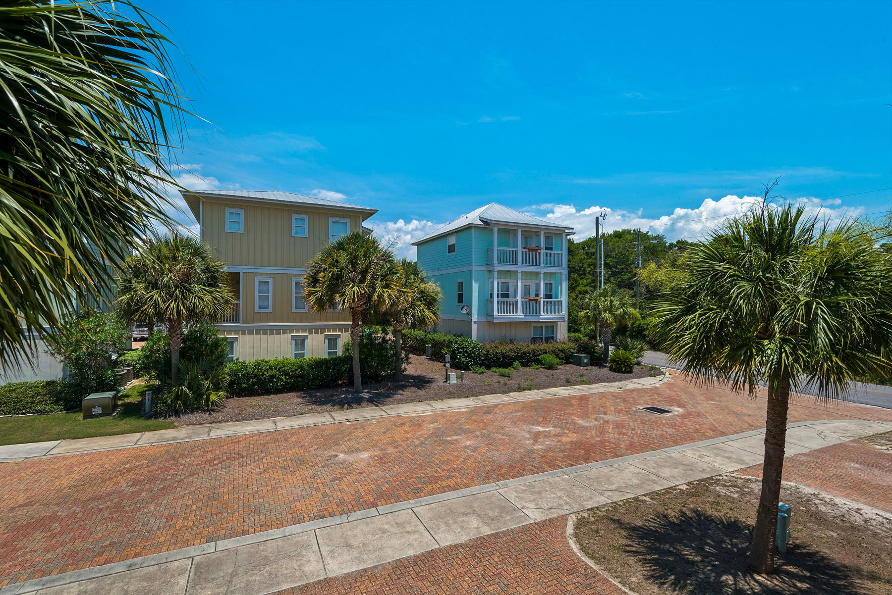 15 Seaspring Cove Santa Rosa Beach, FL 32459 - Photo 7 of 43 a front view of a house with a yard