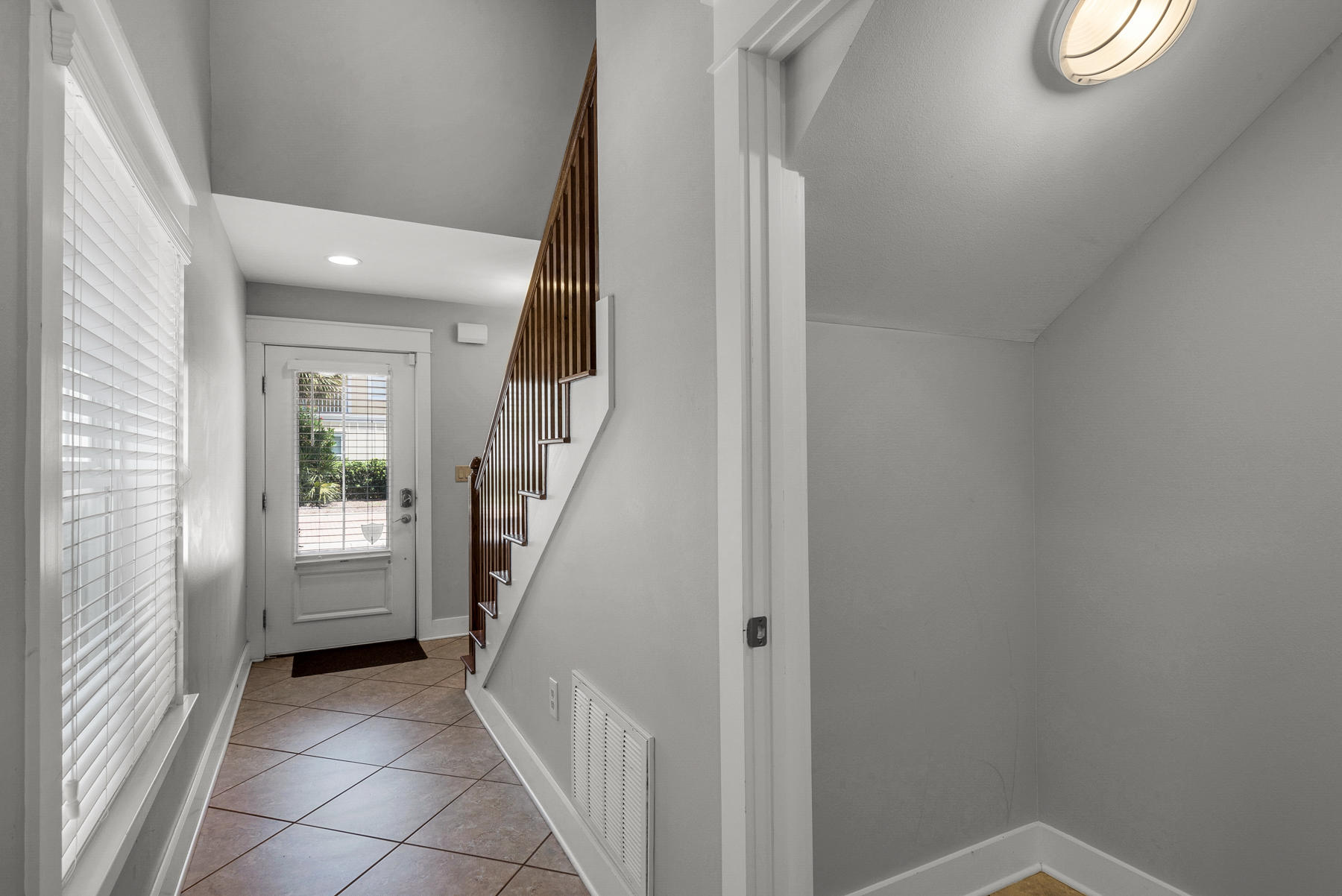 15 Seaspring Cove Santa Rosa Beach, FL 32459 - Photo 10 of 43 a view of entryway with window
