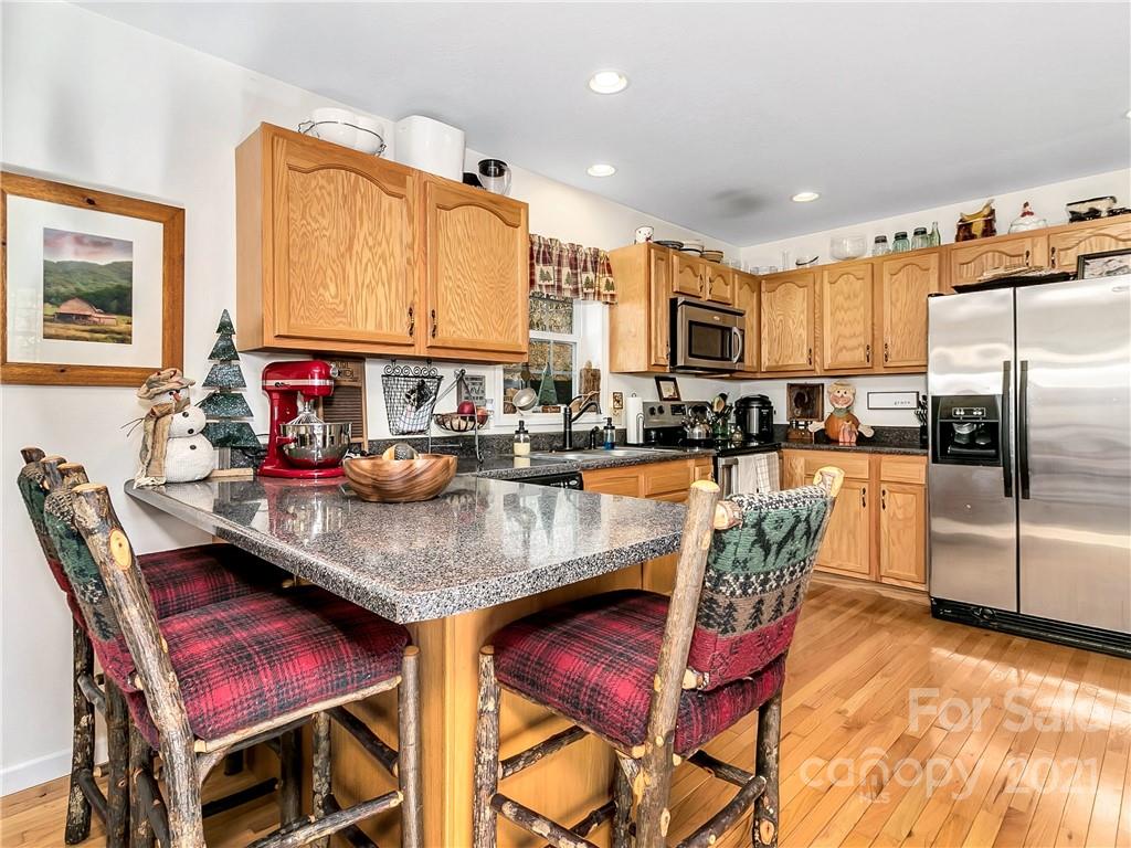 463 Blackberry Ridge Road Burnsville, NC 28714 - Photo 23 of 48 Gallery Image 23