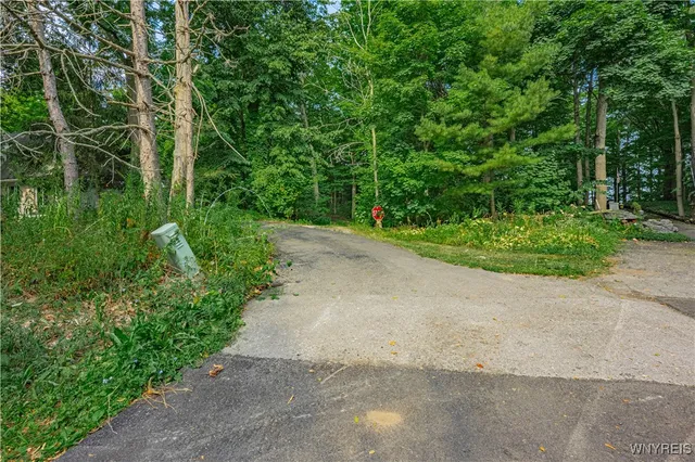 $199,000 | 17 Gothic Ledge, Lockport Town, NY 14094