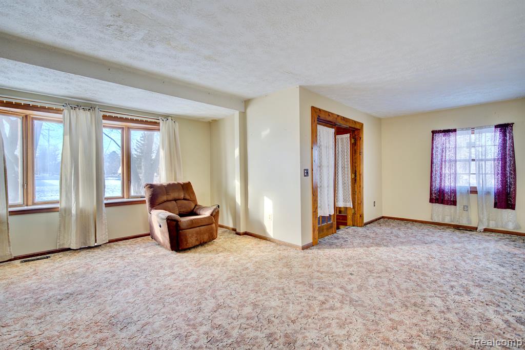 5396 East Atherton Road Burton, MI 48519 - Photo 26 of 59