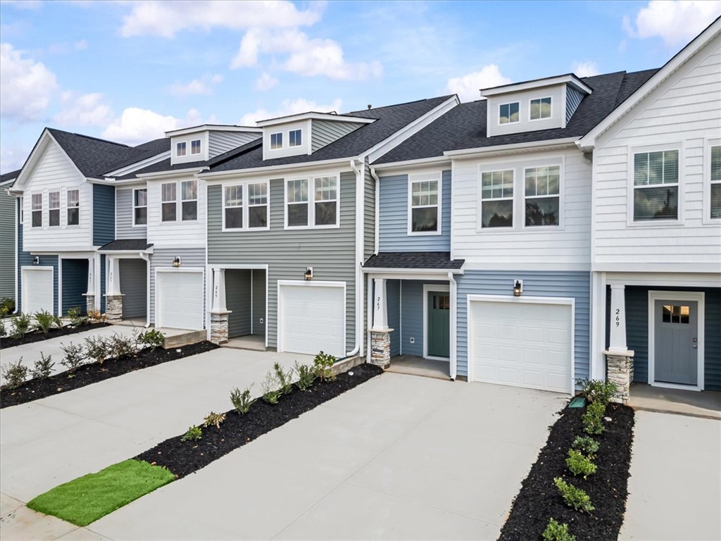 267 Silo Rdg Drive Anderson, SC 29621 - Photo 2 of 32