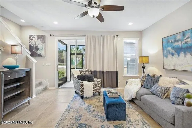 $2,100 | 12926 Ludo Road, Jacksonville, FL 32258