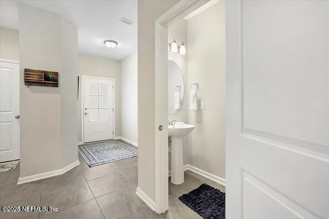 $2,100 | 12926 Ludo Road, Jacksonville, FL 32258