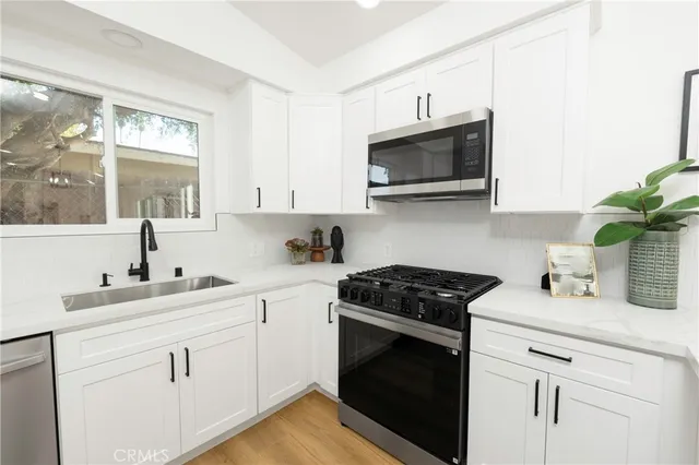 $735,000 | 1958 Arthur Avenue, Pomona, CA 91768