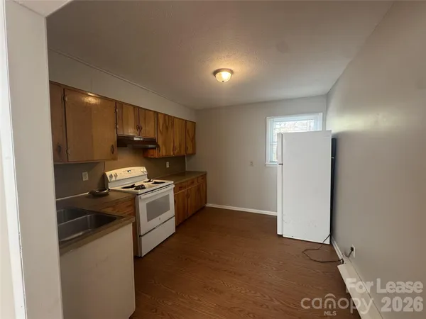 $850 | 341 Laurel Street, Hudson, NC 28638