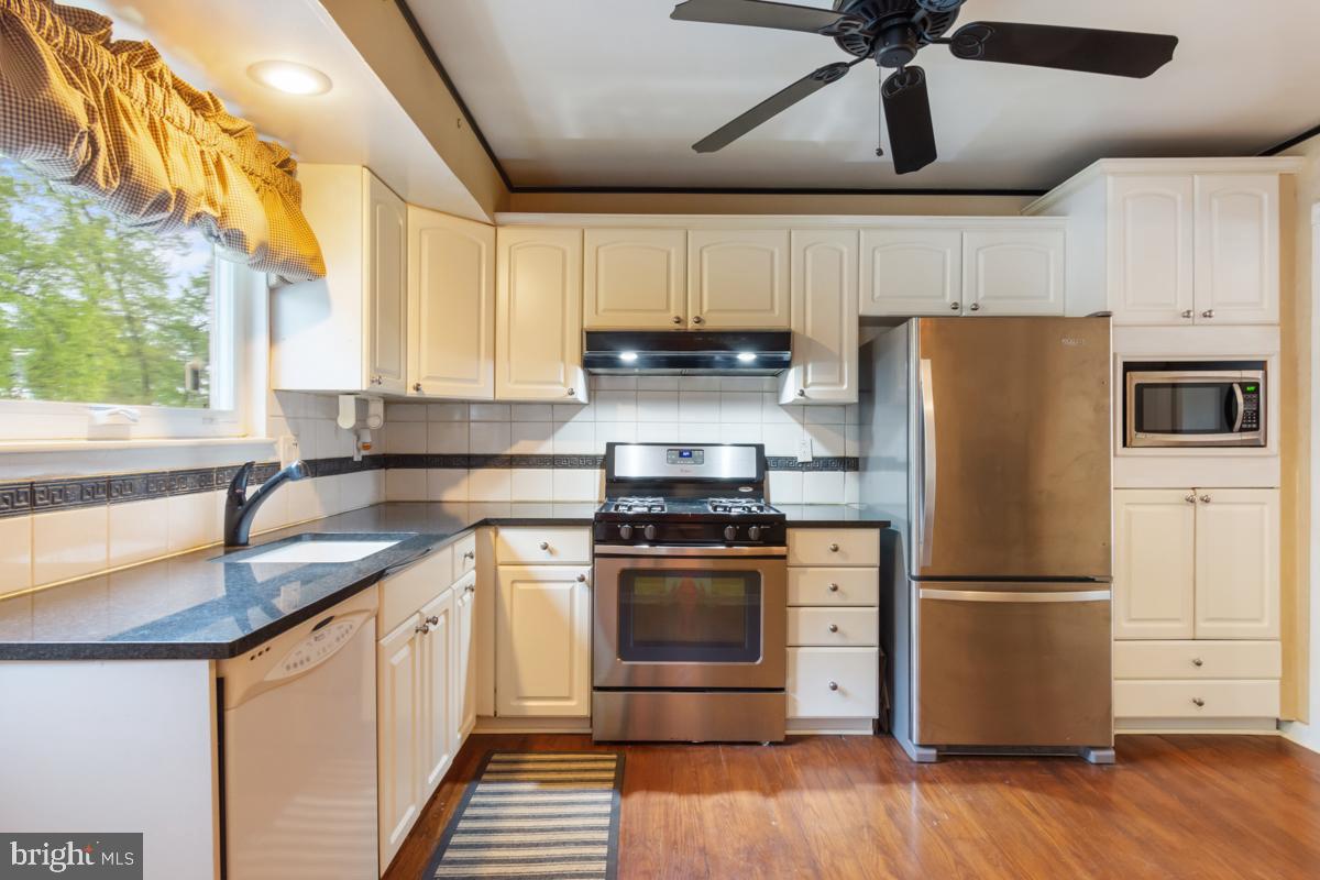 304 Townleigh Road Reisterstown, MD 21136 - Photo 16 of 36