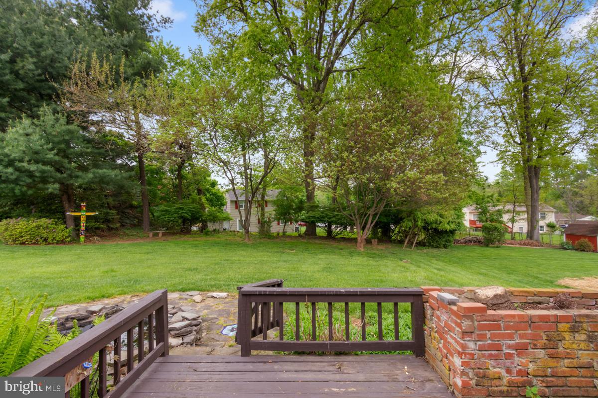 304 Townleigh Road Reisterstown, MD 21136 - Photo 10 of 36