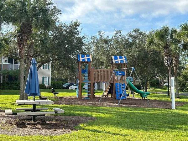 $1,825 | 7411 Vista Way, Unit 203, Bradenton, FL 34202