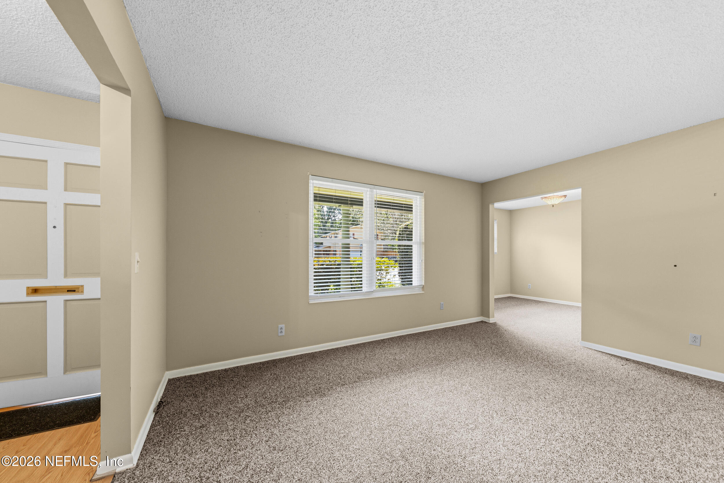 8452 Brierwood Road Jacksonville, FL 32217 - Photo 5 of 25 5_04a