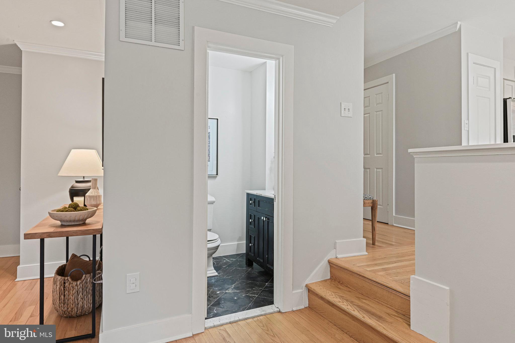 3010 Miller Heights Road Oakton, VA 22124 - Photo 16 of 65