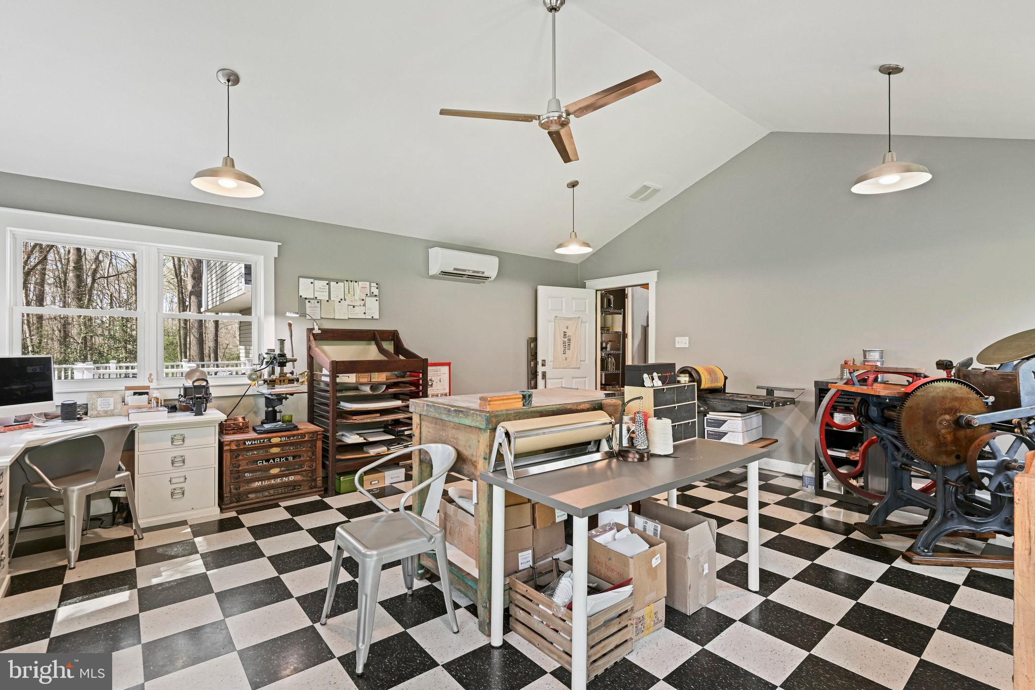 3010 Miller Heights Road Oakton, VA 22124 - Photo 24 of 65