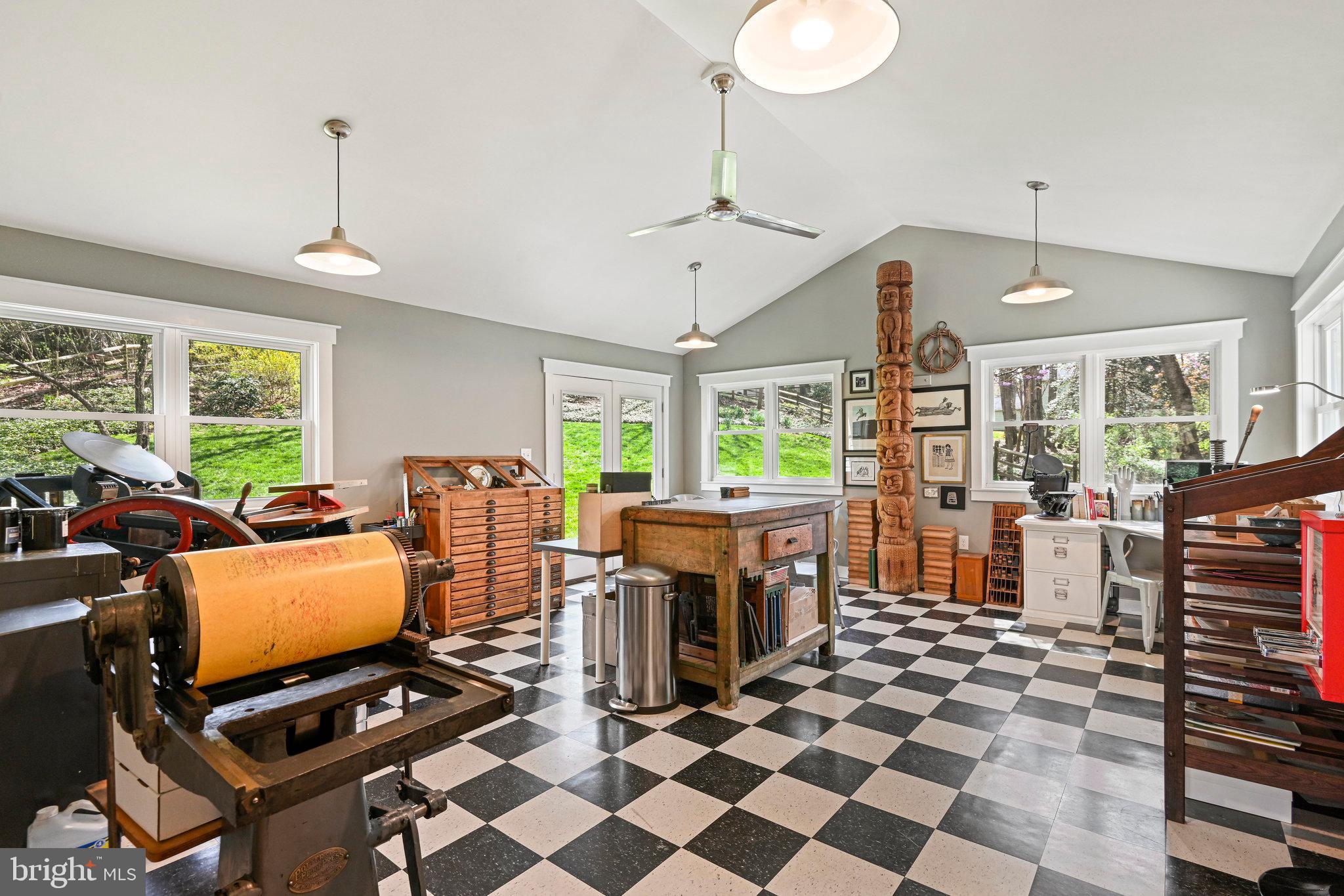 3010 Miller Heights Road Oakton, VA 22124 - Photo 25 of 65