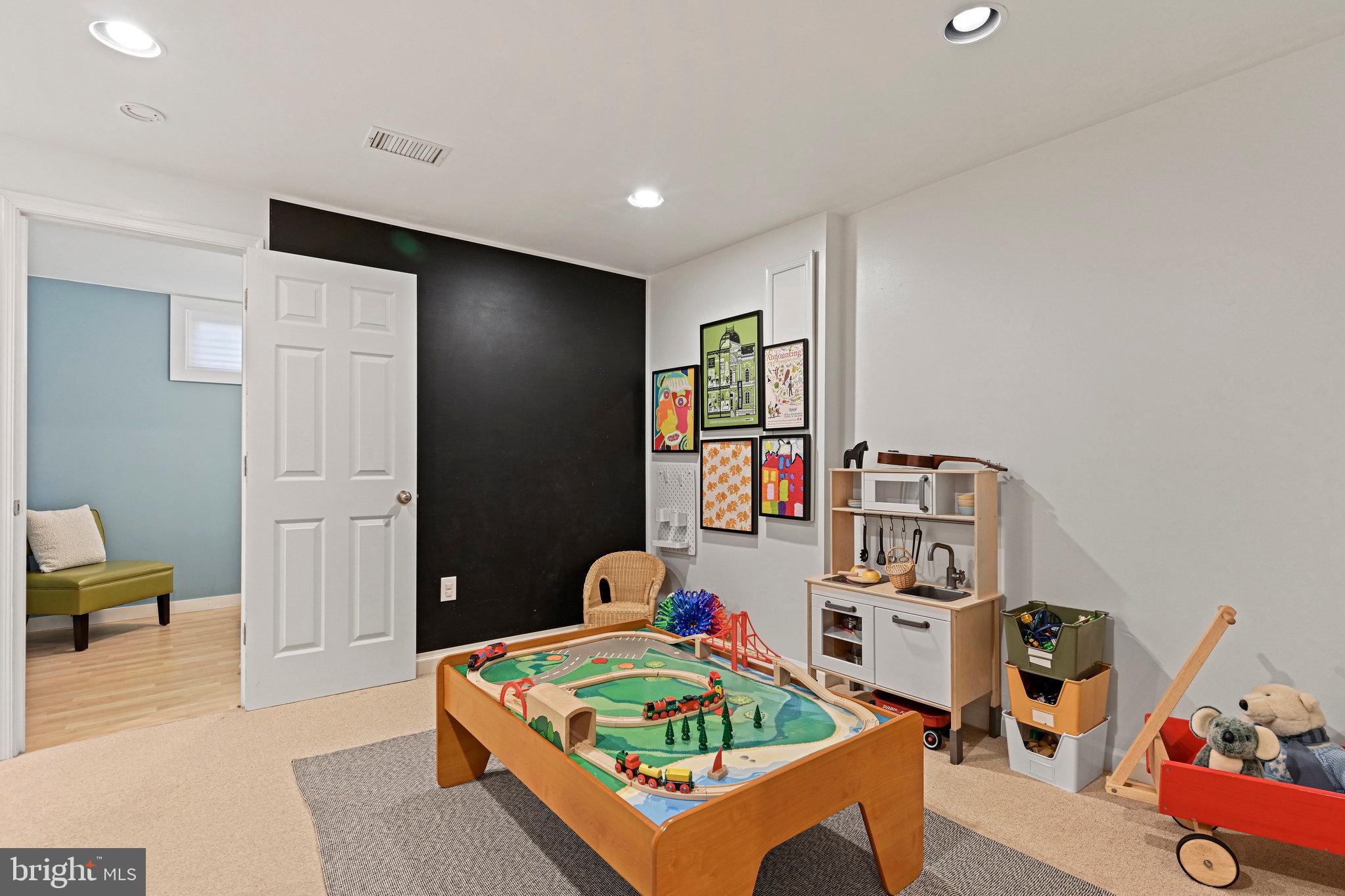 3010 Miller Heights Road Oakton, VA 22124 - Photo 41 of 65