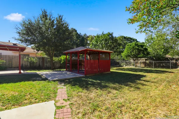 $1,700 | 6315 Forest Village, San Antonio, TX 78250