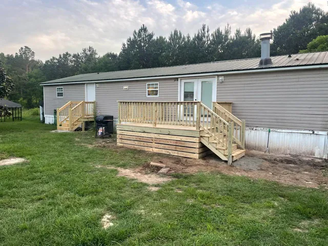 $295,000 | 1260 Spring Plains Road, Cross, SC 29436