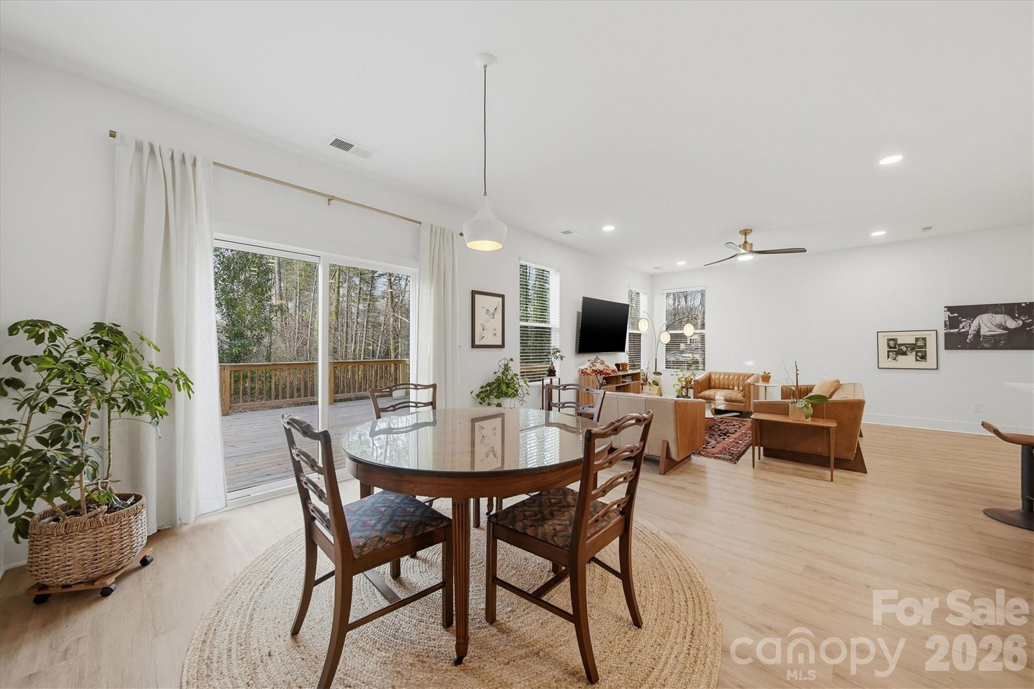 503 5th Avenue Northeast Conover, NC 28613 - Photo 11 of 41